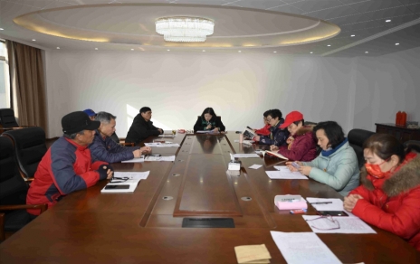 注重會(huì)前準(zhǔn)備認(rèn)真過組織生活，凝聚起推動(dòng)發(fā)展更強(qiáng)合力