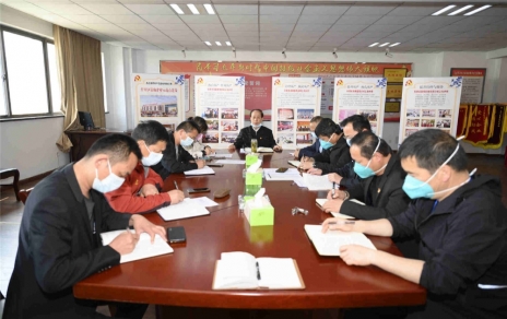 加強(qiáng)工作部署，爭(zhēng)取早日復(fù)市