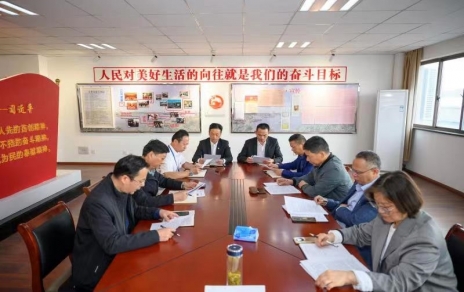 敢字當(dāng)頭實干為要，學(xué)習(xí)貫徹精神