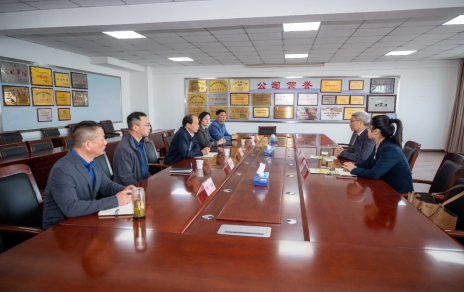 全國城市農(nóng)貿(mào)中心聯(lián)合會(huì)副會(huì)長陳谞一行到公司考察調(diào)研