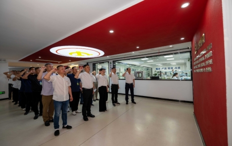 一個黨員一面旗·盡職盡責盡義務(wù)·忠誠擔當促發(fā)展  ---公司黨總支年度黨員大會情況紀要